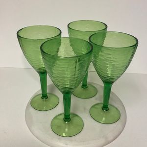 Plastic Shatterproof Wineglasses Set Of 4 (Four) - Green.